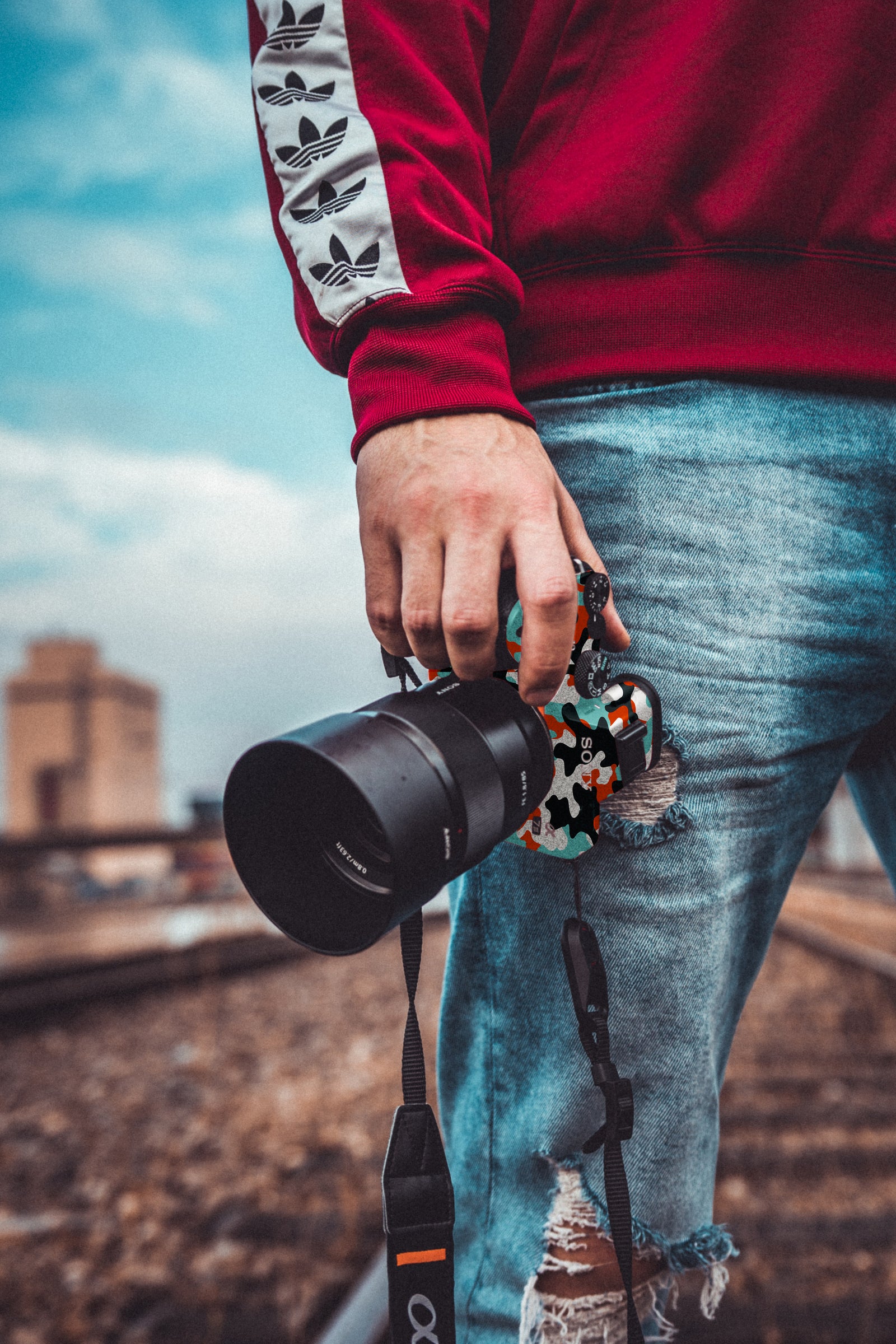 Why is a Vinyl Skin Necessary For Your Camera and How To Choose It?