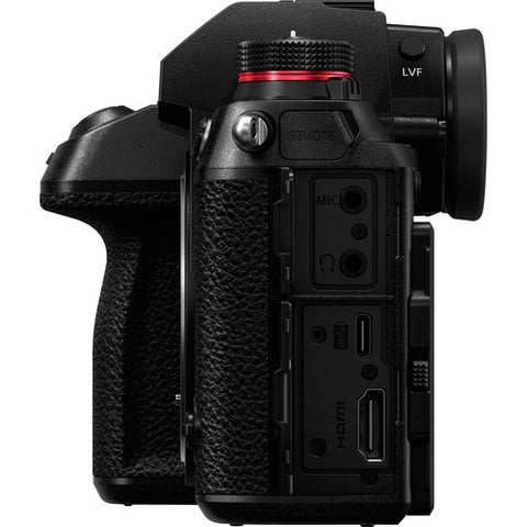 Panasonic Lumix DC-S1R
