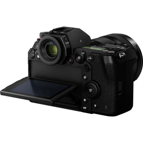 Panasonic Lumix DC-S1R