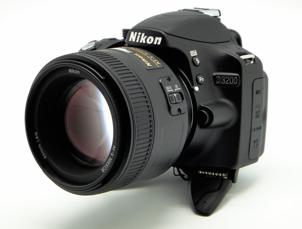 Nikon AF-S NIKKOR 85mm F 1.8G Lens Skins